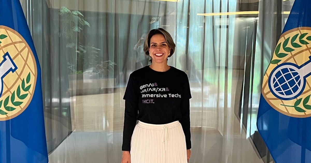 Quem é Carolina Andrade, a goiana que usa IA para descobrir remédios contra doenças tropicais