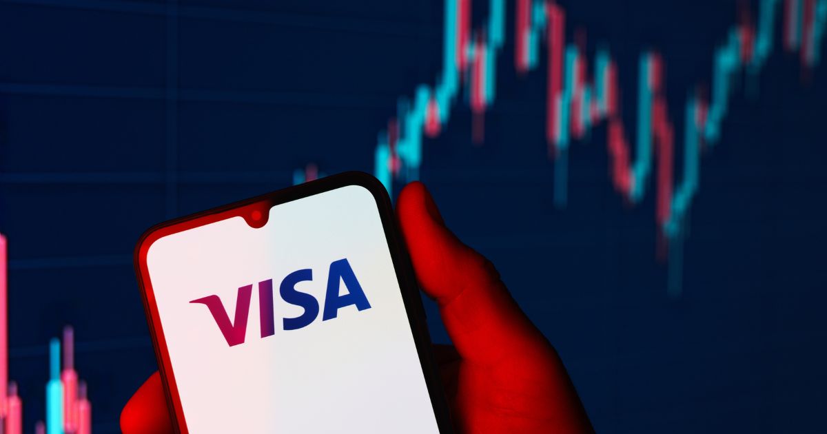 Visa mira comércios com nova solução de IA agêntica